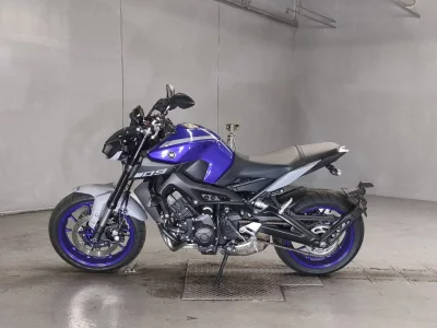 Yamaha MT-09 лот № 5413 оценка 4  с аукциона в Японии 2