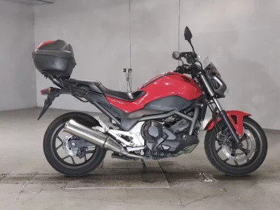 Honda NC700S DCT