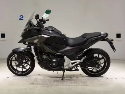 Honda NC750XDLD-2 лот № 5128 оценка 5  с аукциона в Японии 2