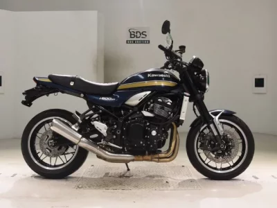 Kawasaki Z900RS 2021