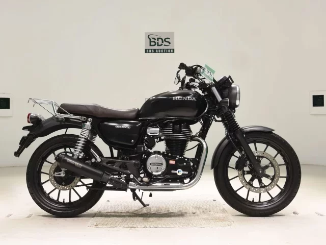 Honda GB350 лот № 7647 оценка 5  с аукциона в Японии