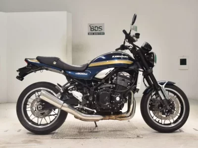 Kawasaki Z900RS 2021