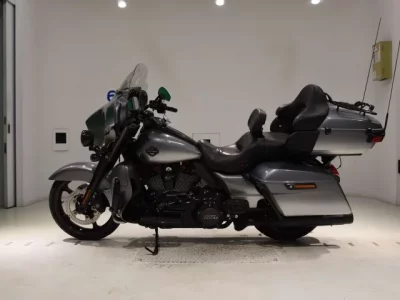 Harley-Davidson HARLEY FLHTKSE1920CVO лот № 2771 оценка 4  с аукциона в Японии 2