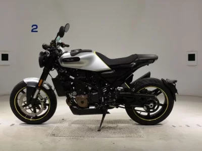 Other HUSQUARNA BIT PIREN701 лот № 5070 оценка 5  с аукциона в Японии 2