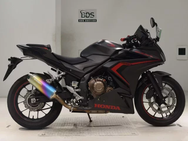 Honda CBR400R-2 лот № 0378 оценка 5  с аукциона в Японии