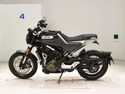 Other HUSQUARNA SUBARU TOPIREN401 лот № 7871 оценка 6  с аукциона в Японии 2