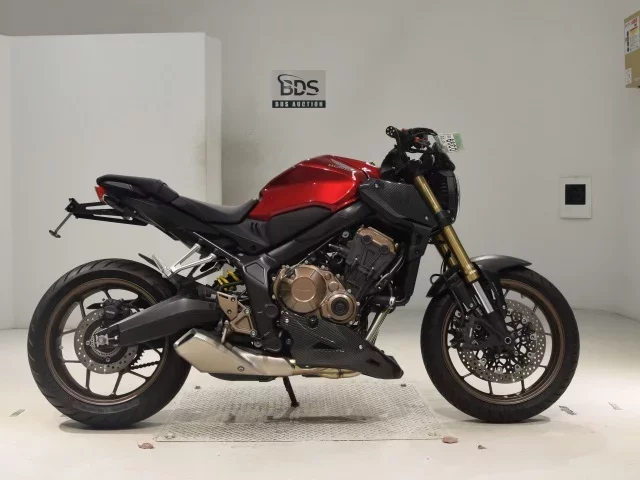 Honda CB650R лот № 0399 оценка 5  с аукциона в Японии
