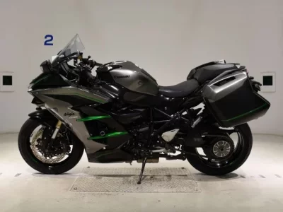 Kawasaki Ninja H2 SX SE лот № 5155 оценка 6  с аукциона в Японии 2
