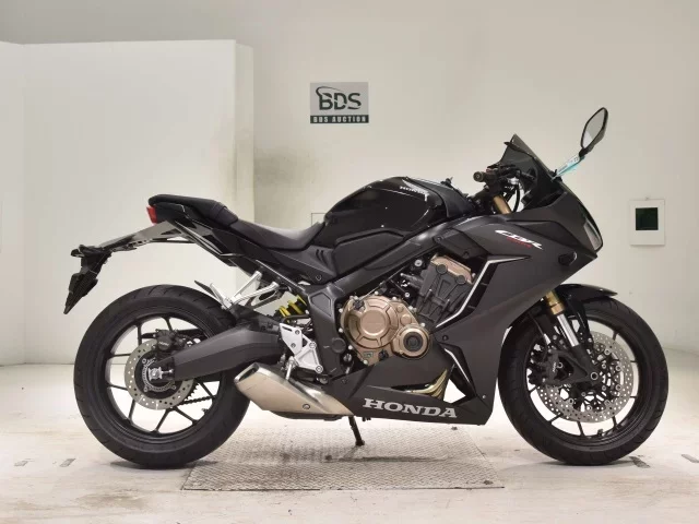 Honda CBR650R лот № 2801 оценка 5  с аукциона в Японии