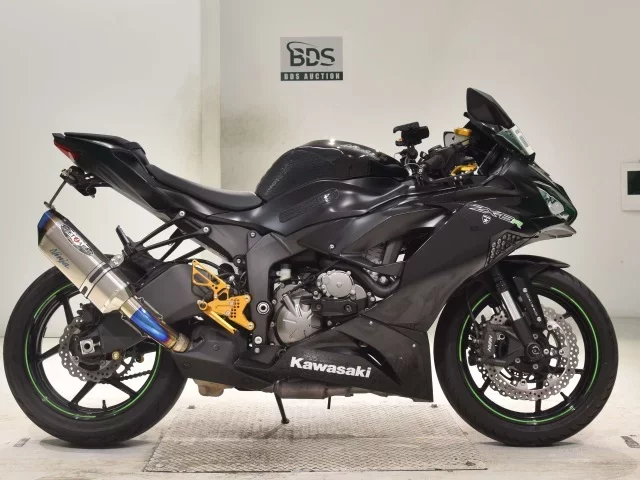 Kawasaki ZX-6RA лот № 2654 оценка 4  с аукциона в Японии