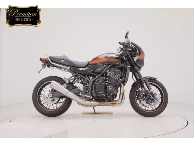 Kawasaki Z900RS лот № 2576 оценка 5  с аукциона в Японии