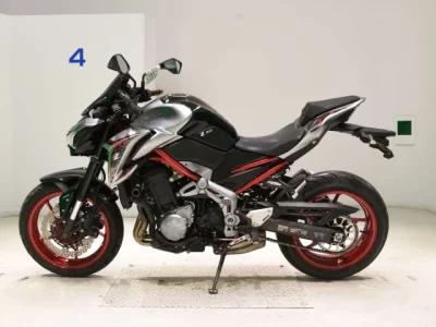 Kawasaki Z900-2 лот № 5385 оценка 4  с аукциона в Японии 2
