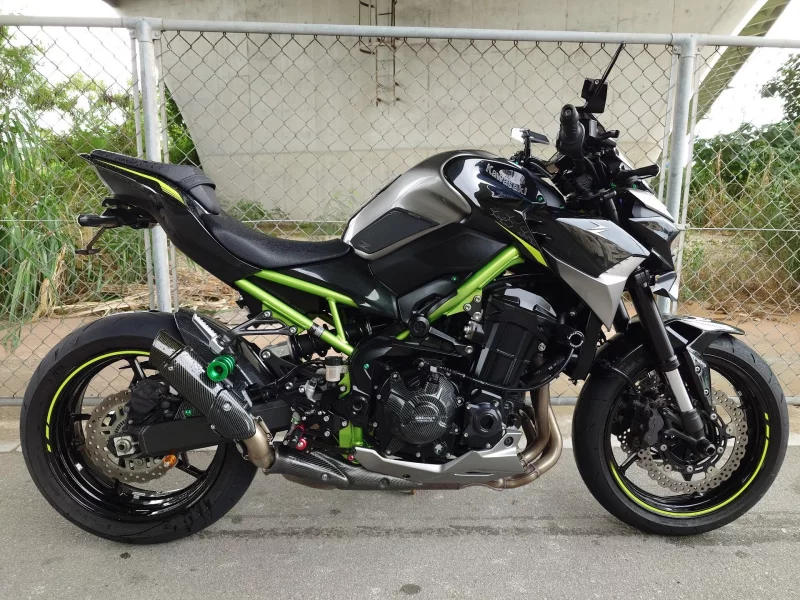 Kawasaki Z900 лот № 00035 оценка 5  с аукциона в Японии