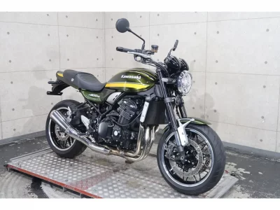 Kawasaki Z900RS лот № 00434 оценка 5  с аукциона в Японии 2