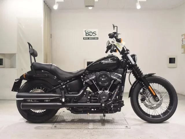 Harley-Davidson HARLEY FXBB1750 лот № 7653 оценка 5  с аукциона в Японии