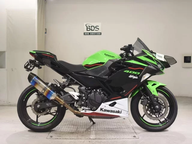 Kawasaki NINJA400-2 лот № 7686 оценка 5  с аукциона в Японии