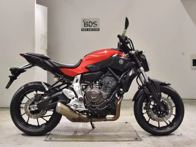Yamaha MT-07 лот № 2718 оценка 5  с аукциона в Японии