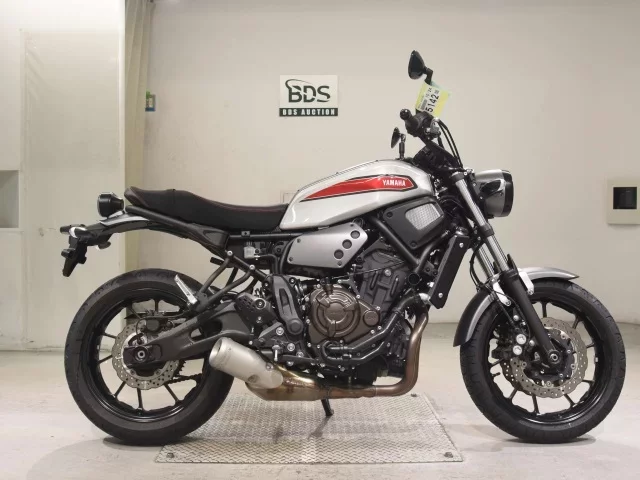 Yamaha XSR700 лот № 5142 оценка 6  с аукциона в Японии