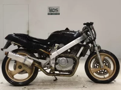 Honda BROS 650