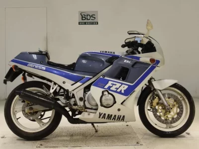 Yamaha FZR250 SHO LOUIS NOT EQUIPPED