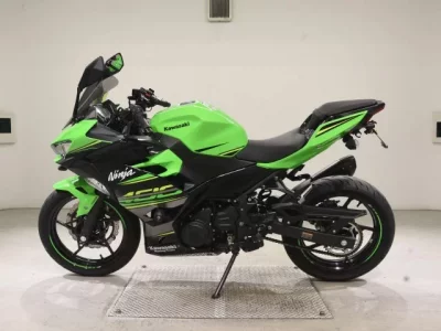 Kawasaki NINJA400-2 лот № 5210 оценка 5  с аукциона в Японии 2