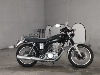 Yamaha SR400-1 2020