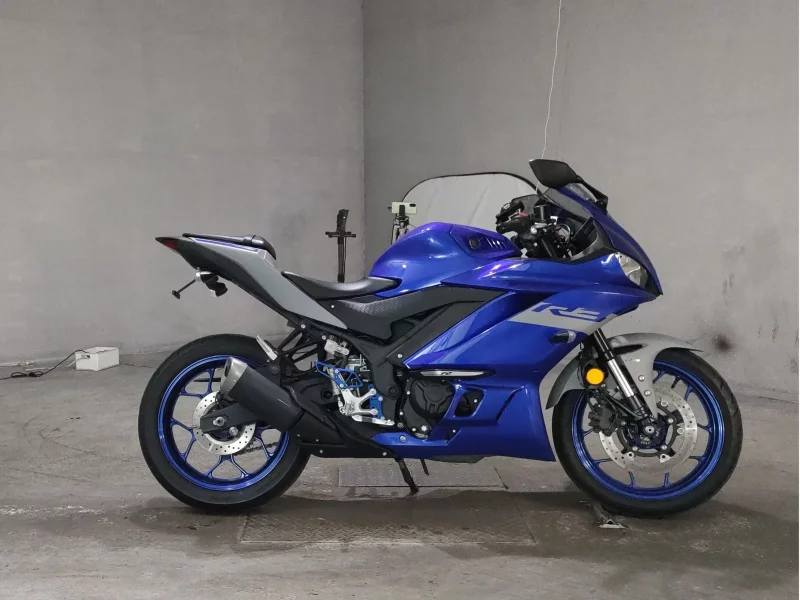Yamaha YZF-R3 лот № 7154 оценка 4  с аукциона в Японии