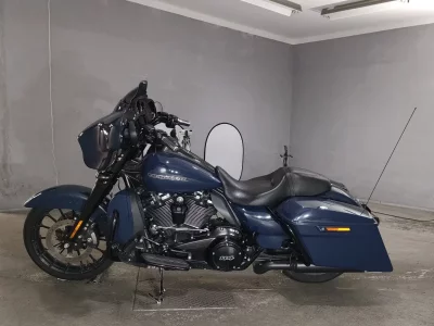 Harley-Davidson HARLEY FLHXS1870 лот № 8399 оценка 4  с аукциона в Японии 2