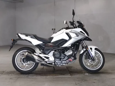Honda NC750X 2017
