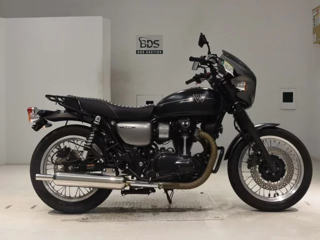 Kawasaki W800-2 STREET лот № 2890 оценка 5  с аукциона в Японии