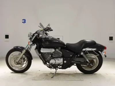 Honda MAGNA 250  с аукциона в Японии