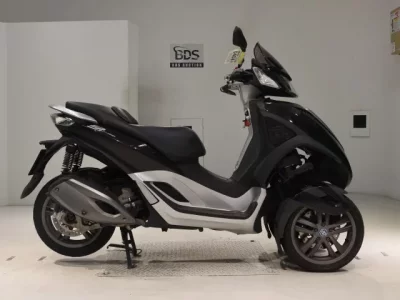 Other PIAGGIO MP3 300  с аукциона в Японии