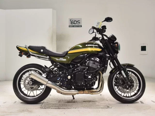 Kawasaki Z900RS лот № 7673 оценка 5  с аукциона в Японии