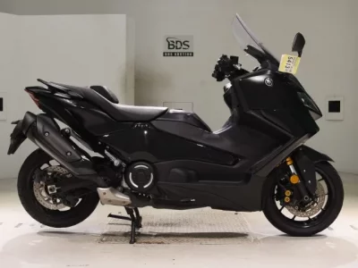 Yamaha T-MAX560T  с аукциона в Японии