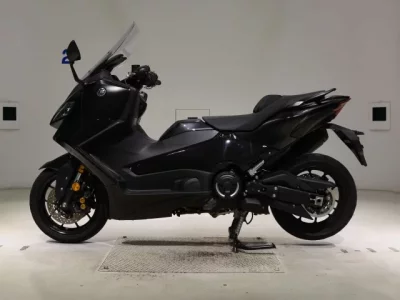 Yamaha T-MAX560T  с аукциона в Японии