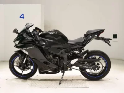 Kawasaki ZX-25R  с аукциона в Японии