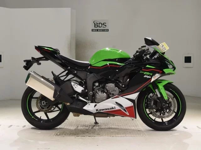 Kawasaki ZX-6RA лот № 5378 оценка 5  с аукциона в Японии