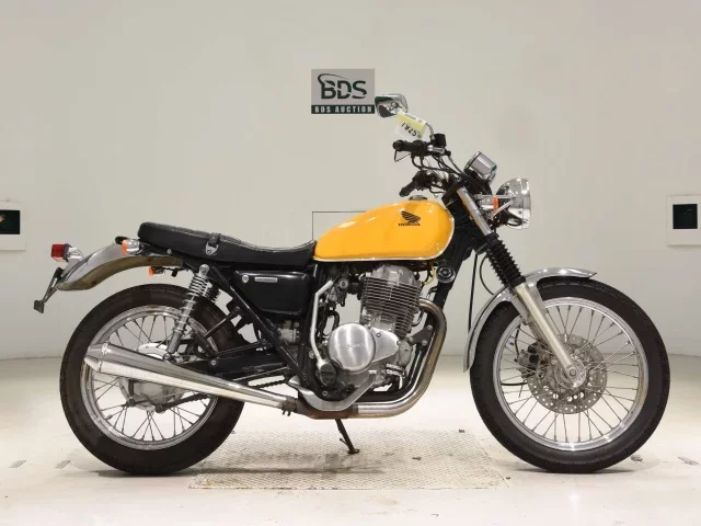 Honda CB400SS лот № 7925 оценка 4  с аукциона в Японии