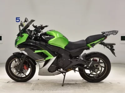 Kawasaki NINJA400 лот № 2606 оценка 4  с аукциона в Японии 2