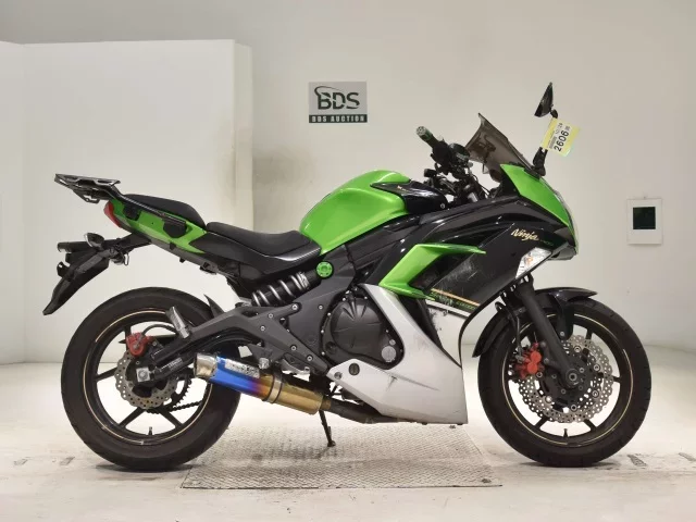 Kawasaki NINJA400 лот № 2606 оценка 4  с аукциона в Японии