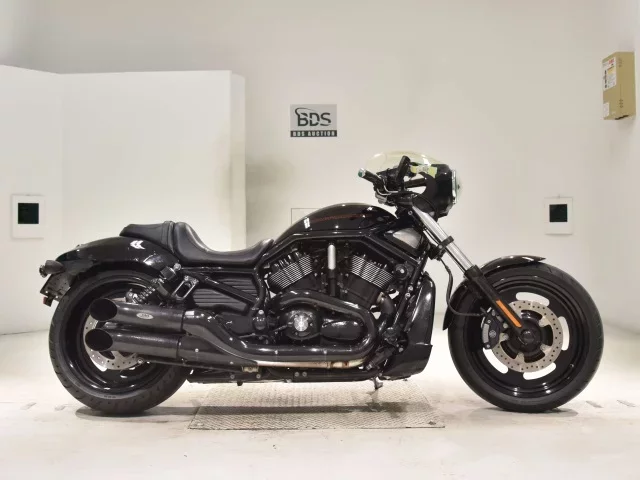 Harley-Davidson HARLEY VRSCDX1130 лот № 2663 оценка 4  с аукциона в Японии