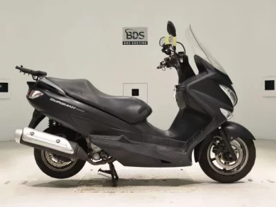 Suzuki BURGMAN200  с аукциона в Японии