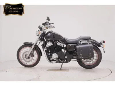 Honda VT400S  с аукциона в Японии