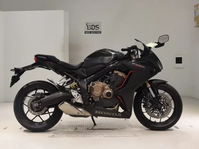 Honda CBR650R лот № 0204 оценка 5  с аукциона в Японии