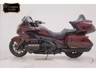Honda GL1800 TOUR D  с аукциона в Японии