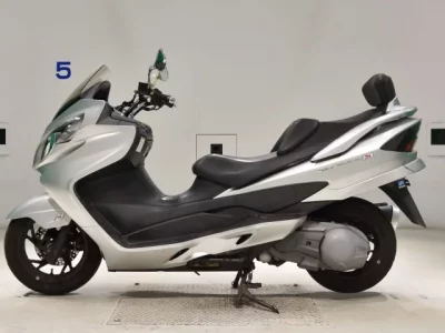 Suzuki SKYWAVE 250S-3  с аукциона в Японии