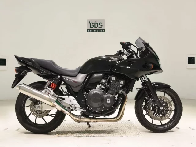 Honda CB400SFV-4 BOLDORABS лот № 7714 оценка 4  с аукциона в Японии