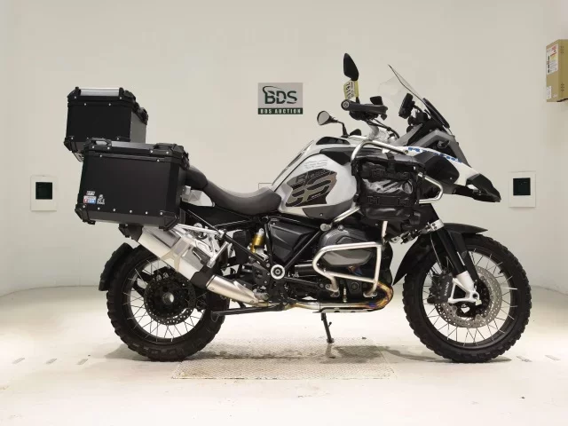 BMW  R1200GS ADVENTURE лот № 7611 оценка 4  с аукциона в Японии