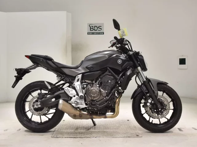 Yamaha MT-07 лот № 2782 оценка 5  с аукциона в Японии