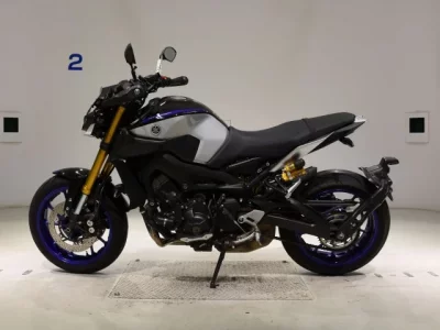 Yamaha MT-09ASP лот № 7748 оценка 5  с аукциона в Японии 2